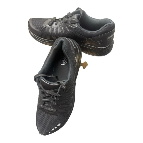 SAS Mission One Black Lace Up Athletic Shoes Vibram Soles Men's 10.5 D USA - Picture 1 of 11